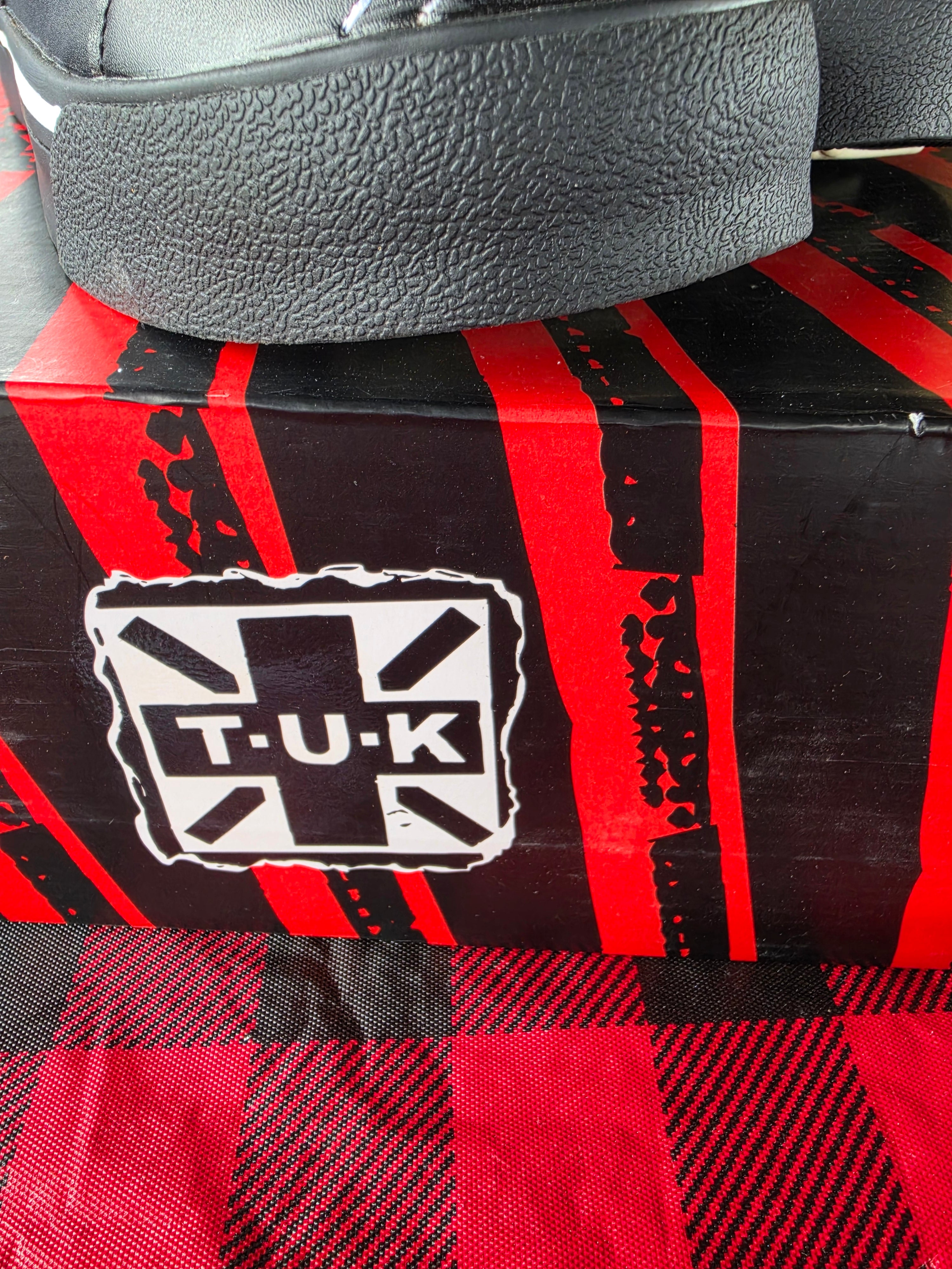 TUK Black Cat Boots Size 7